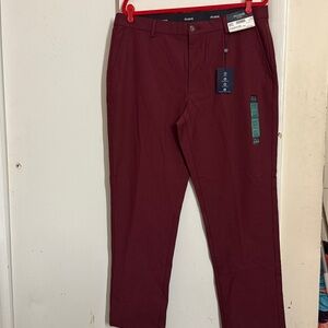 Jos. A. Bank Traveler Tailored Fit Maroon Goft Chinos 36x30